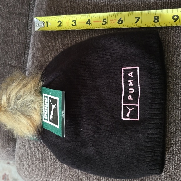 PUMA BRAND SIGNATURE GIRLS YOUTH SIZE BLACK & PINK WINTER STOCKING CAP BEANIE - Picture 8 of 9